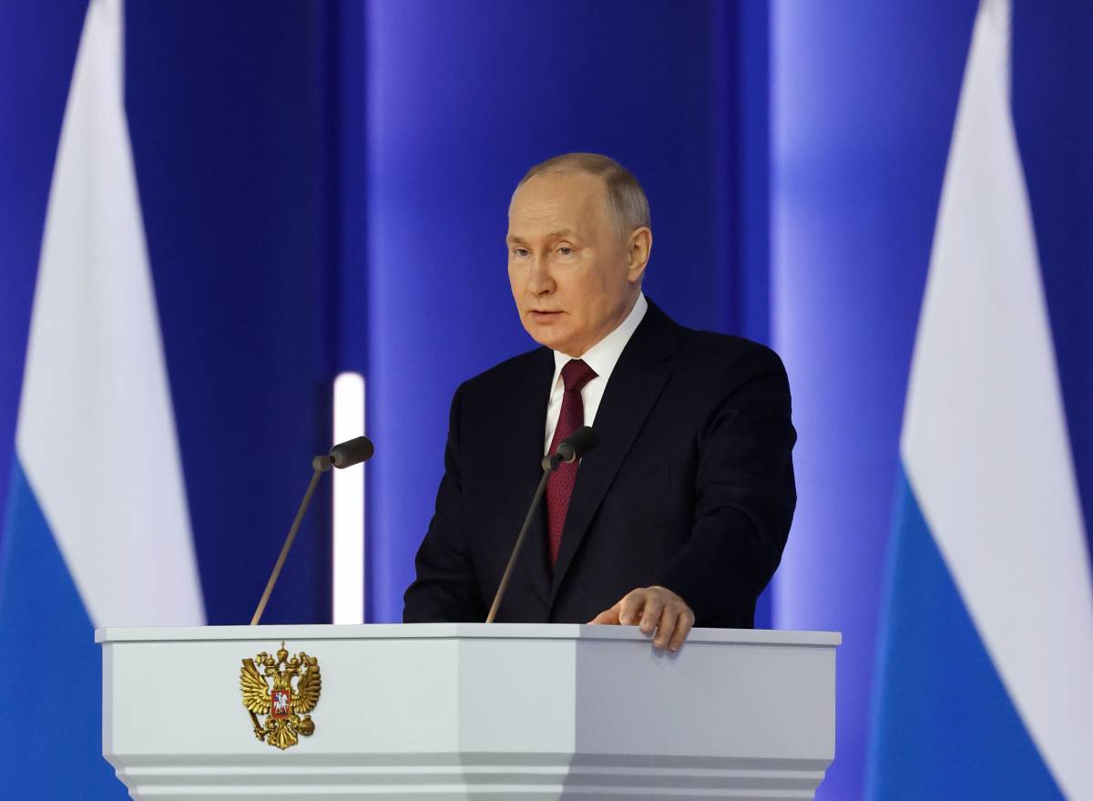 Право России на Победу: Владимир Путин огласил Послание Федеральному Собранию     Оно определяет курс развития России и её политики – как внешней, так и внутренней.